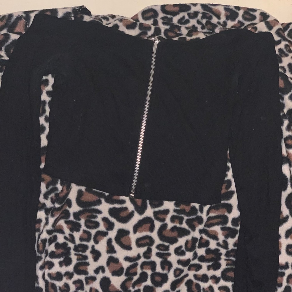 Cropped Forever 21 top